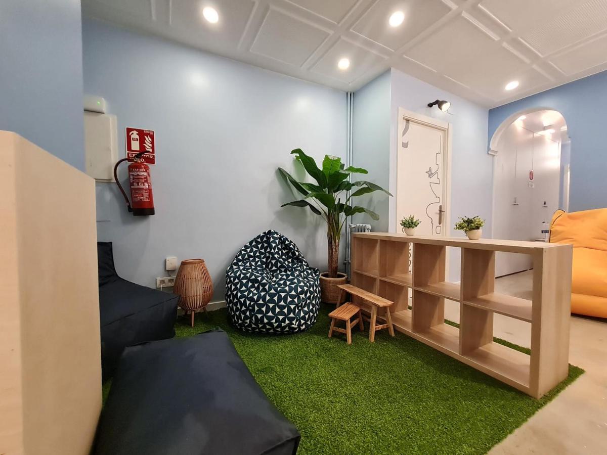 Az The Zity Hostel - Coliving Zaragoza Eksteriør bilde